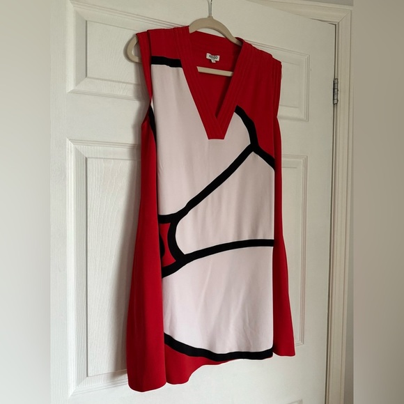 Kenzo Red and White Graphic Mini Dress - Picture 2 of 4